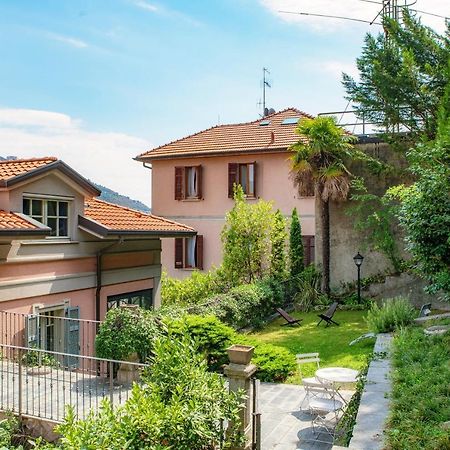 I D'A Charming Penthouse - Lake View- Como- House-130 Mt-2 Double Bedrooms And 2 Double Bathrooms A Spacious Living Room-Full Equipped Kitchen-Private Garden And Terrace-Private Covered Parking Dış mekan fotoğraf